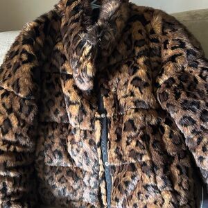 Abercrombie & Fitch Leopard Print Teddy Jacket